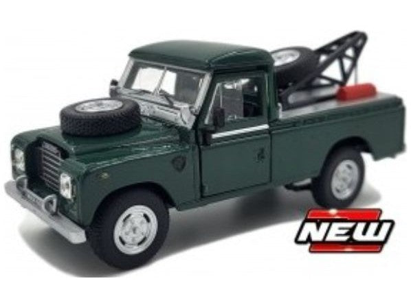 Land Rover Series 3 109 Tow Truck Green 1:43 Scale Cararama Diecast Model