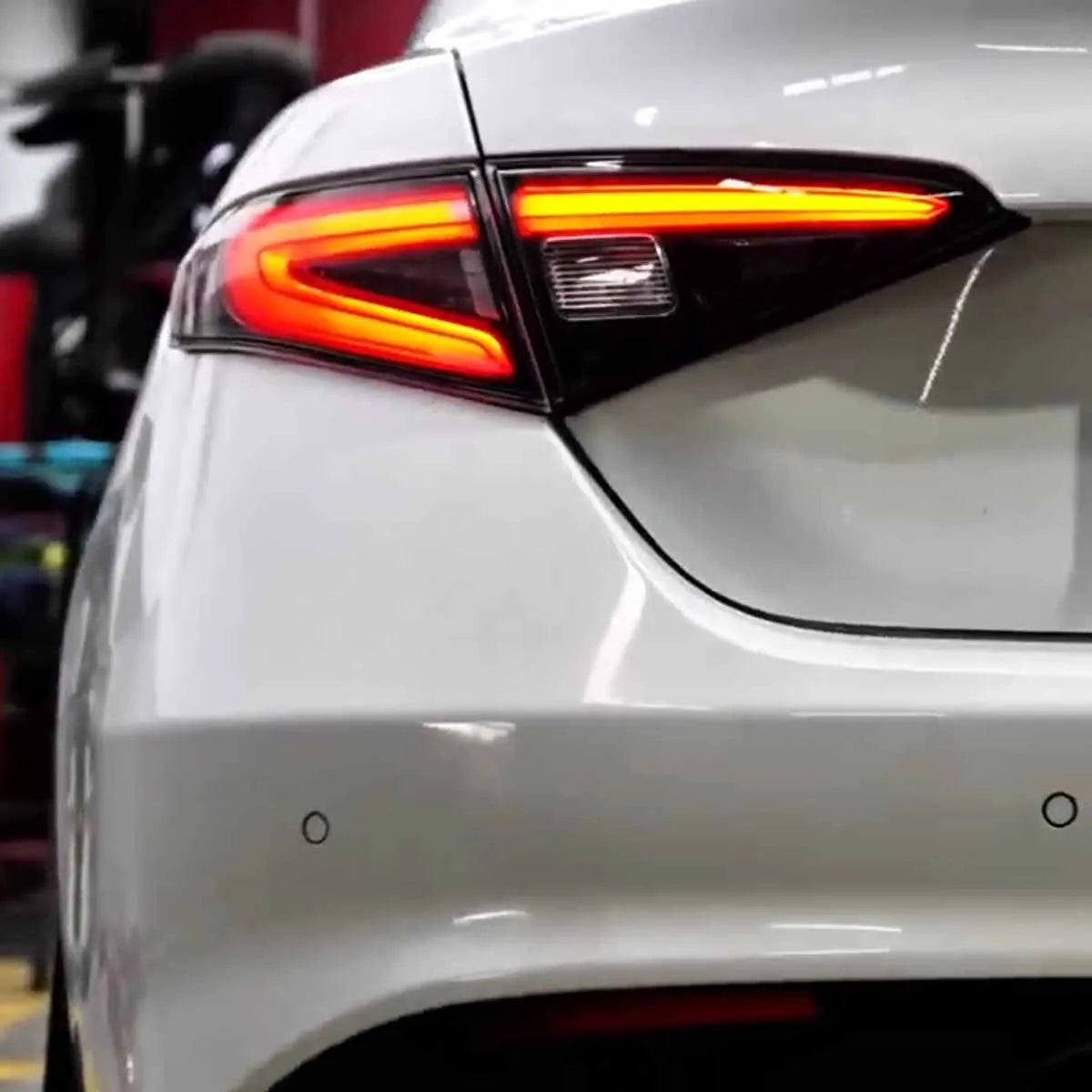 TYPY Car For Alfa Romeo Giulia Taillight 2016-2022 Upgrade Modified New DRL Dynamic Turn Signal LED Taillight Auto Accessories