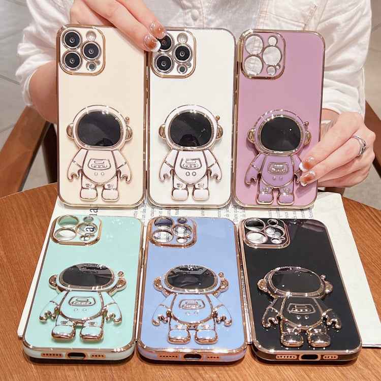 For iPhone 15 Electroplating Astronaut Holder Phone Case(Purple)