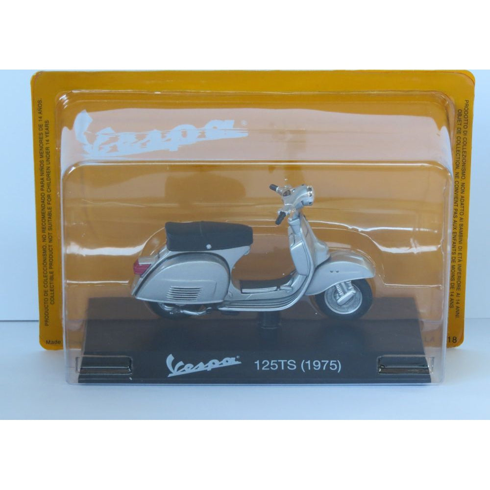 Vespa 125 TS 1975 silver 1:18 Scale Diecast Model