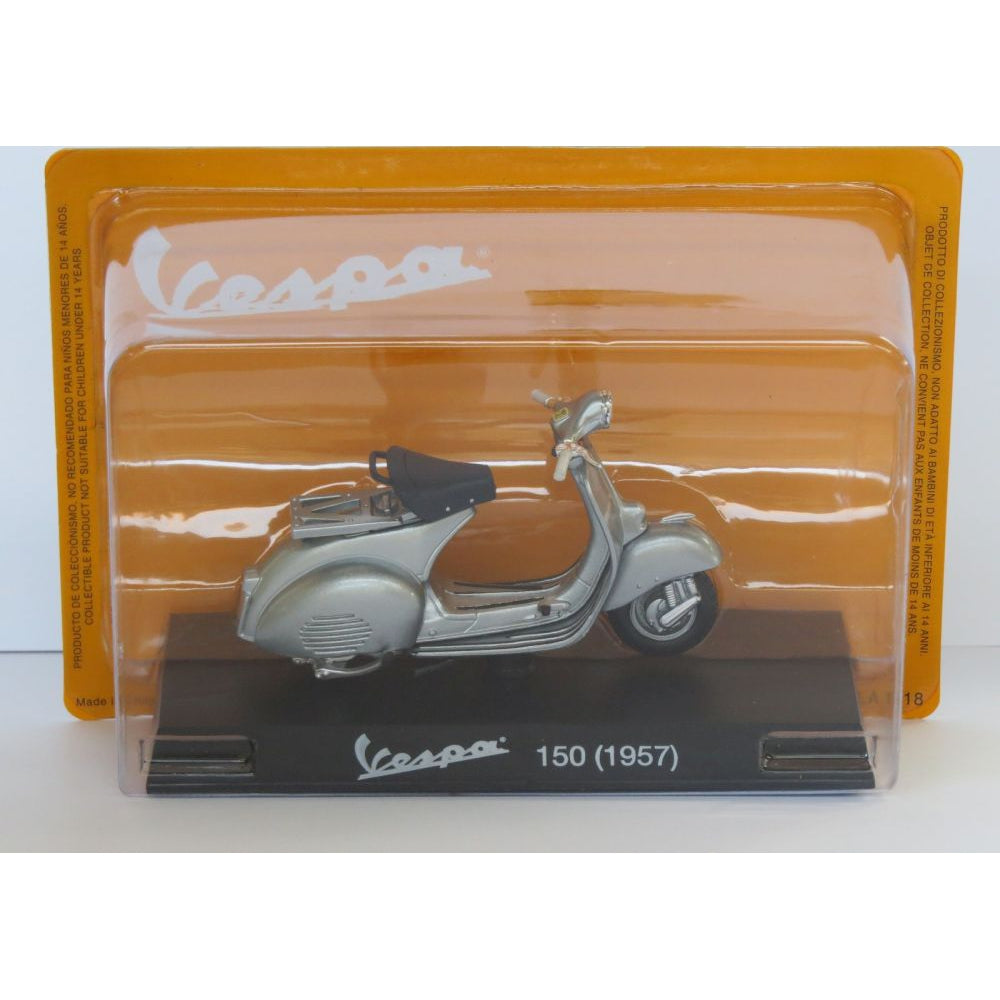 Vespa 150 1957 silver 1:18 Scale Diecast Model
