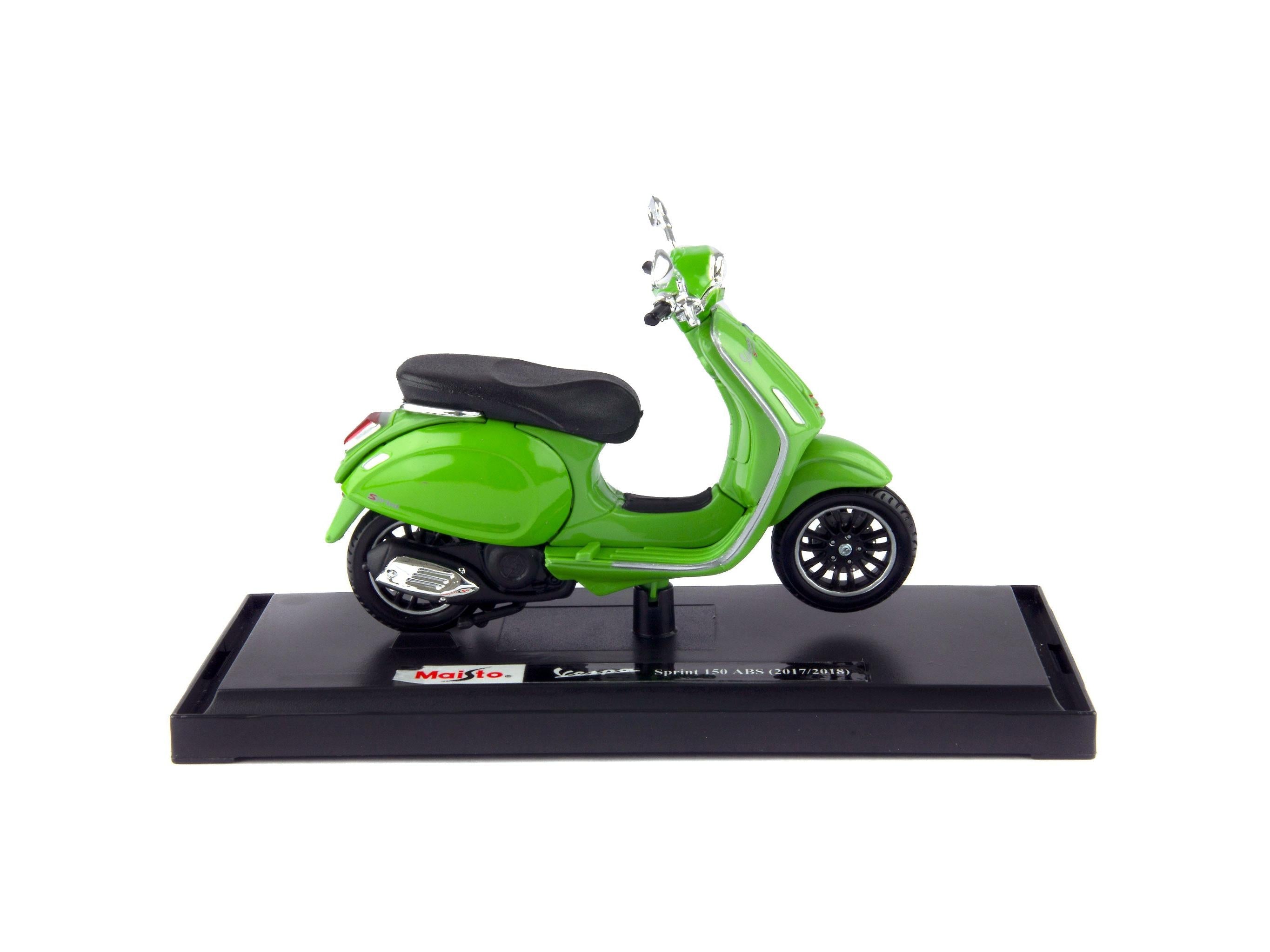Vespa Sprint 150 ABS 2017 2018 Green 1:18 Scale Maisto Diecast Model