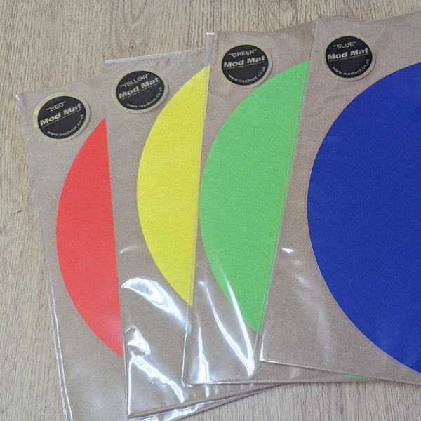 Pure Red Felt Slipmat – Bold Colour. Clean Sound. Total Control.