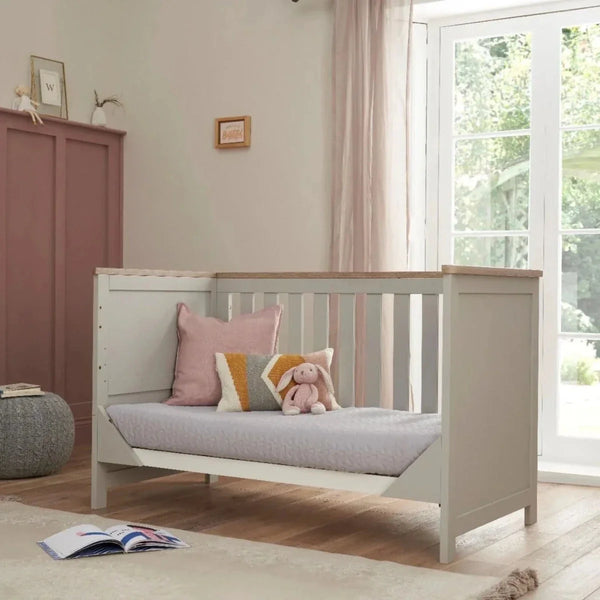 Tutti Bambini Verona Cot Bed - Dove Grey/Oak