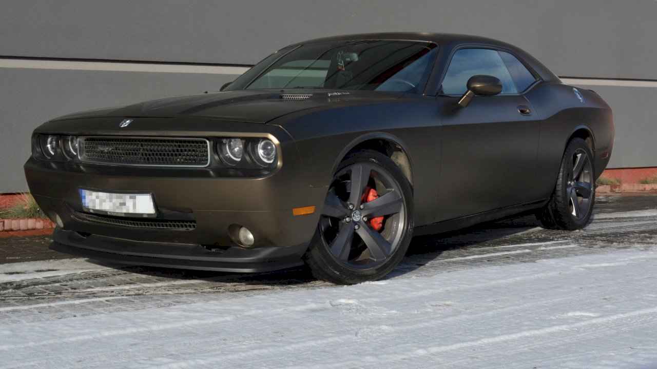 Maxton Design - FRONT SPLITTER DODGE CHALLENGER MK3 PHASE-1 SRT8 COUPE (2008-14)