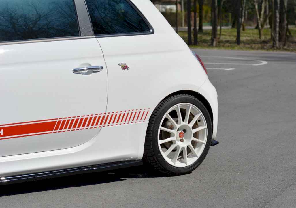 Maxton Design - REAR SIDE SPLITTERS FIAT 500 ABARTH MK1 (2008-2016)