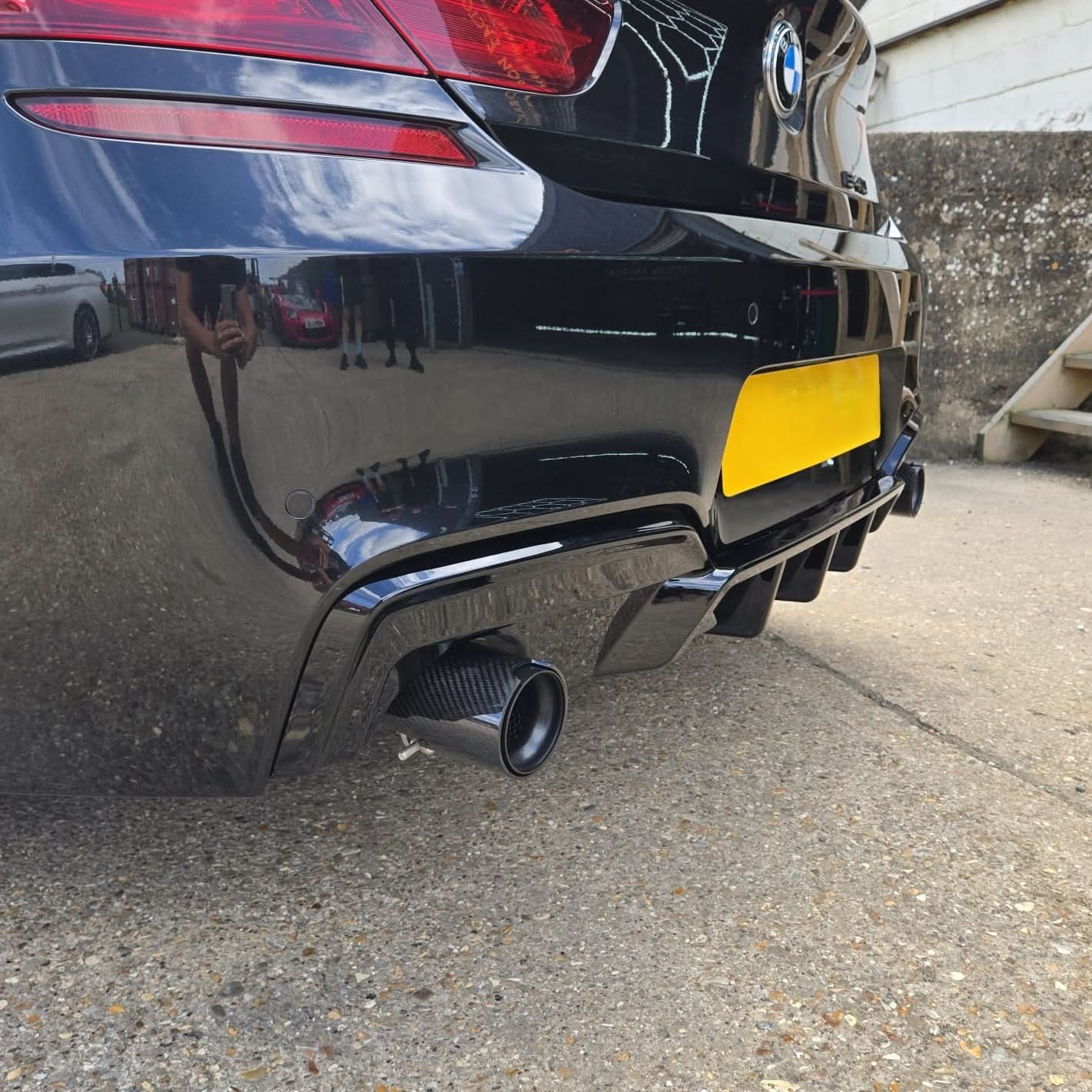 V Style Gloss Black Rear Diffuser Dual Exhaust for BMW 6 Series F06 F12 F13 M Sport 12-17