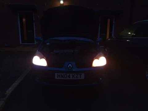 IllumiNite D2S BI Xenon replacement / Upgrade 6000k (P32d-2)