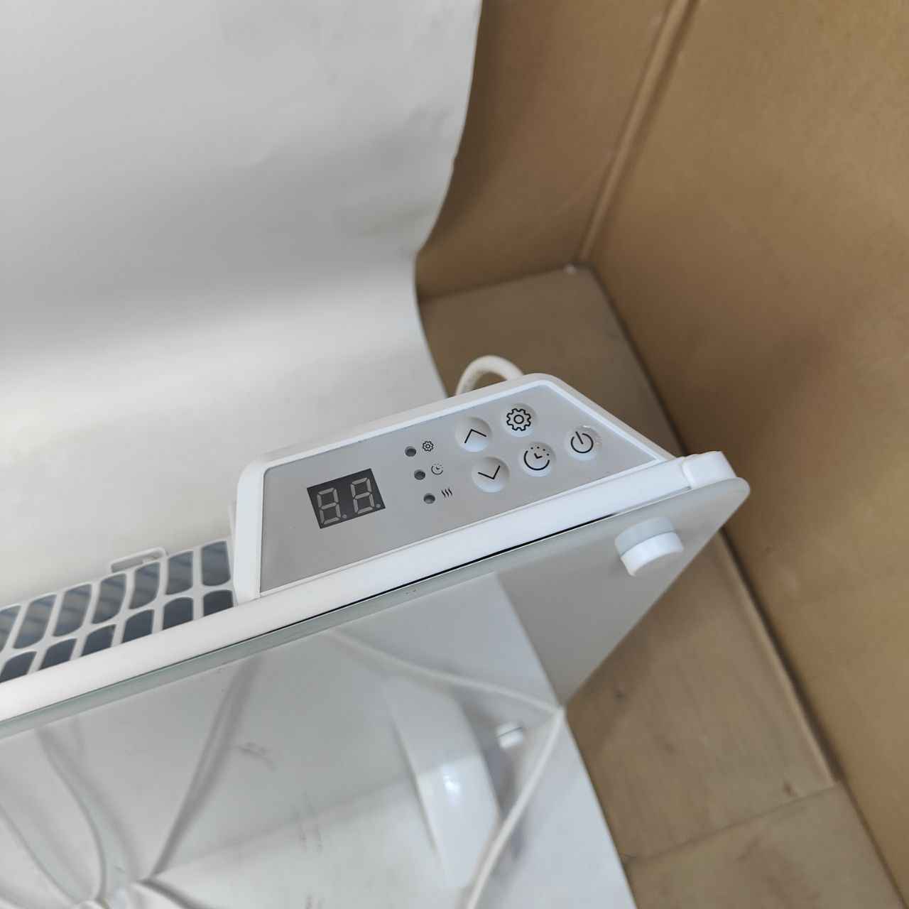 2000W White Glass Electric Radiator Heater with Thermostat Wall Mounted Futura