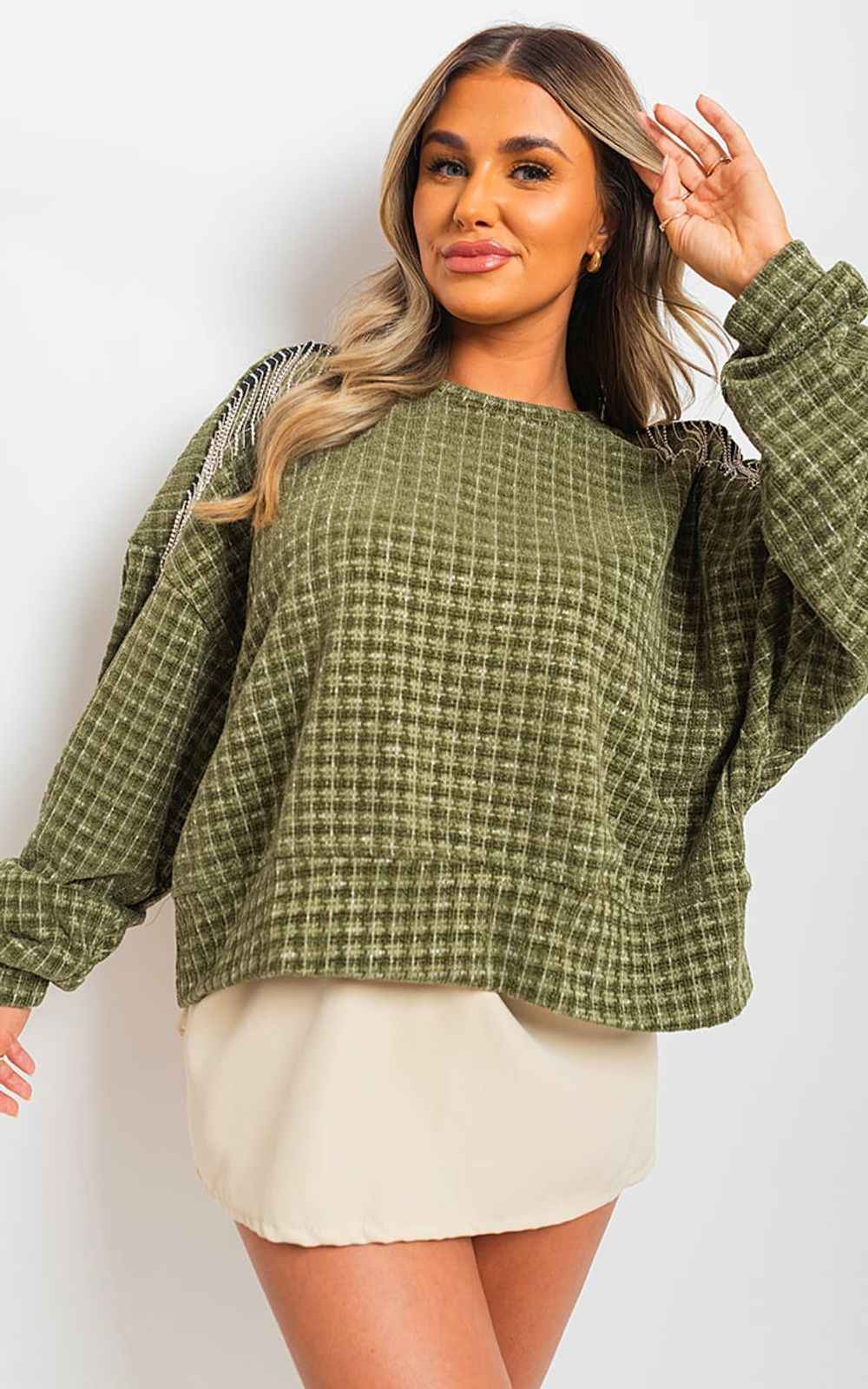 Cozy Long Sleeve Knitted Jumper w/ Tassel Detail