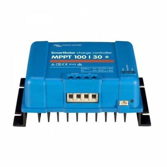 Victron SmartSolar MPPT 100/30 30A Solar Charge Controller | 4Boats