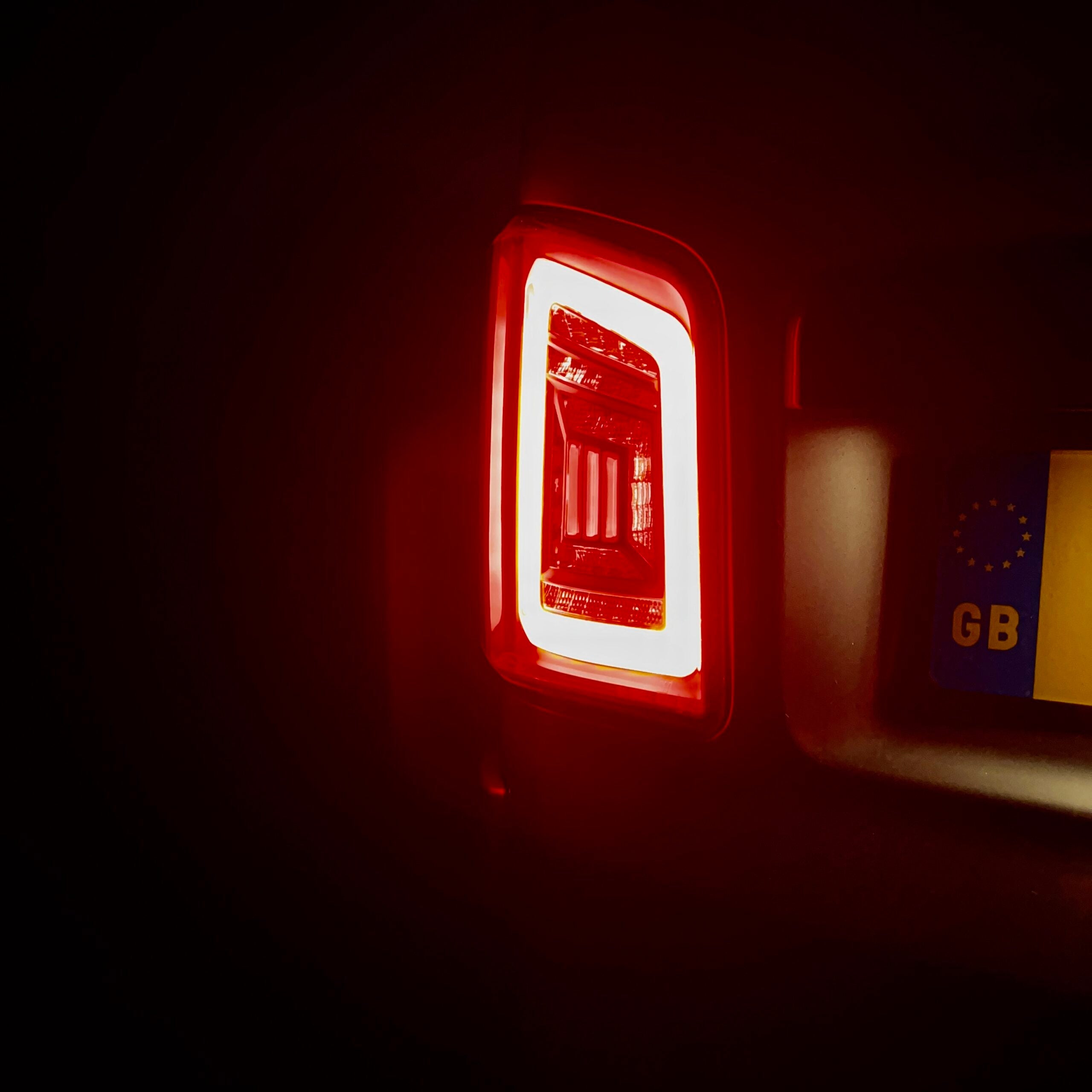 VW For T5.1 Transporter MK3.1 Van Tailgate LED Rear Lights Clear Ideal LED Full Frame Led Light- Bar