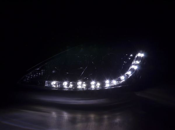 FK LED DRL Angel Eye Projector Headlights Ford Focus C170 1 MK1 3/4/5d 01-04 RHD - LJ Automotive